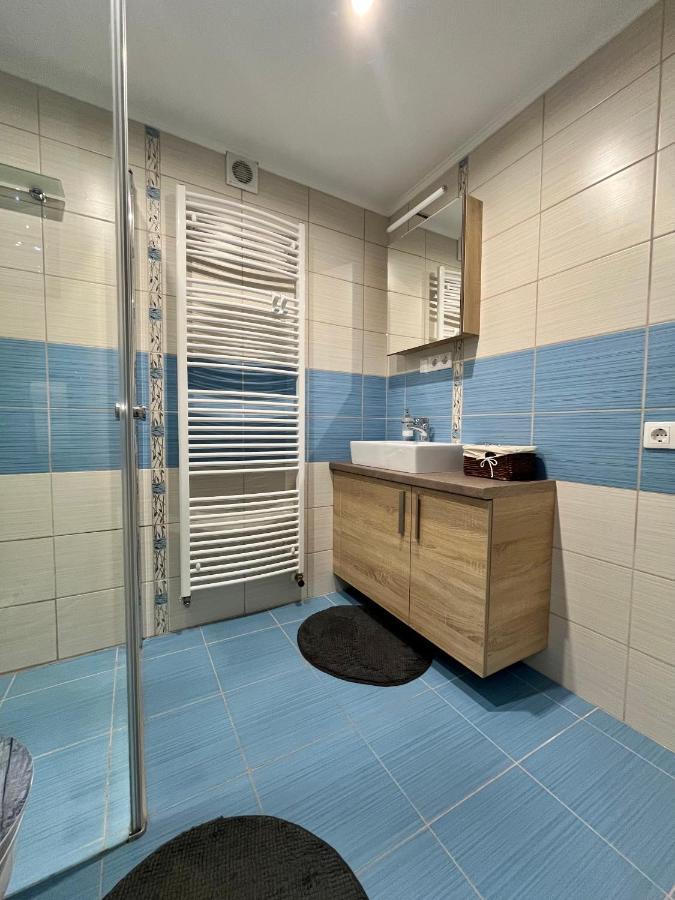 Rabbit Apartman Mosonmagyarovar Luaran gambar