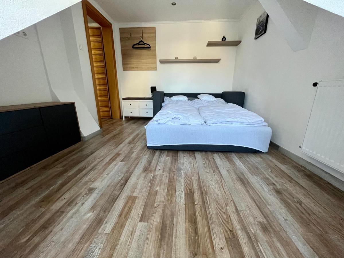 Rabbit Apartman Mosonmagyarovar Luaran gambar
