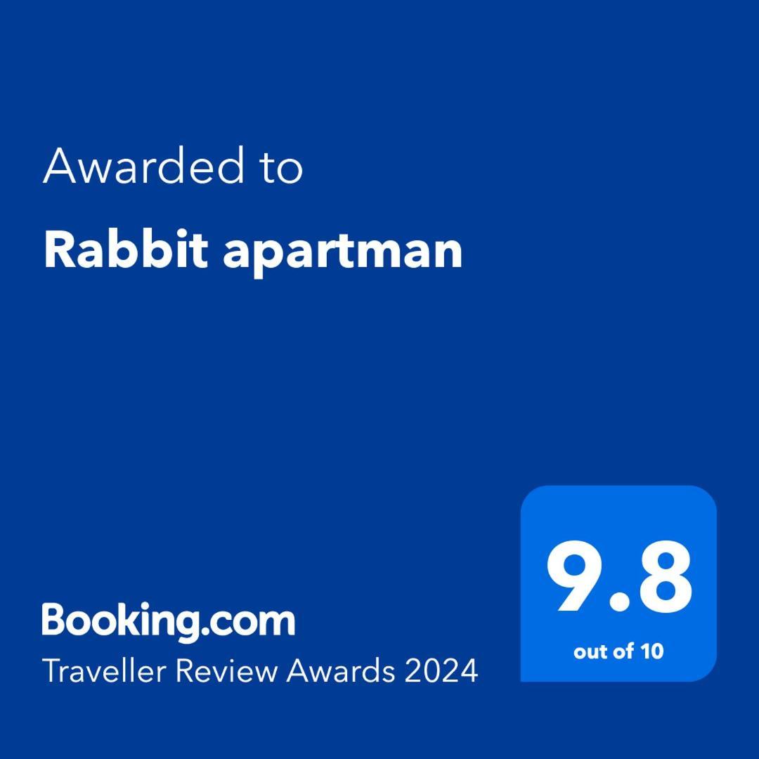 Rabbit Apartman Mosonmagyarovar Luaran gambar